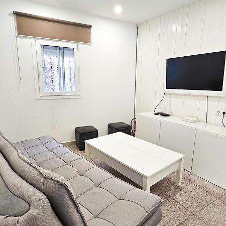 Weekend Beach Small House - Alojamientos La Torre Торре-дель-Мар Екстер'єр фото